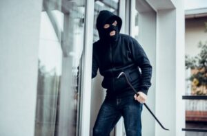 Does CCTV deter burglars Edinburgh, UK